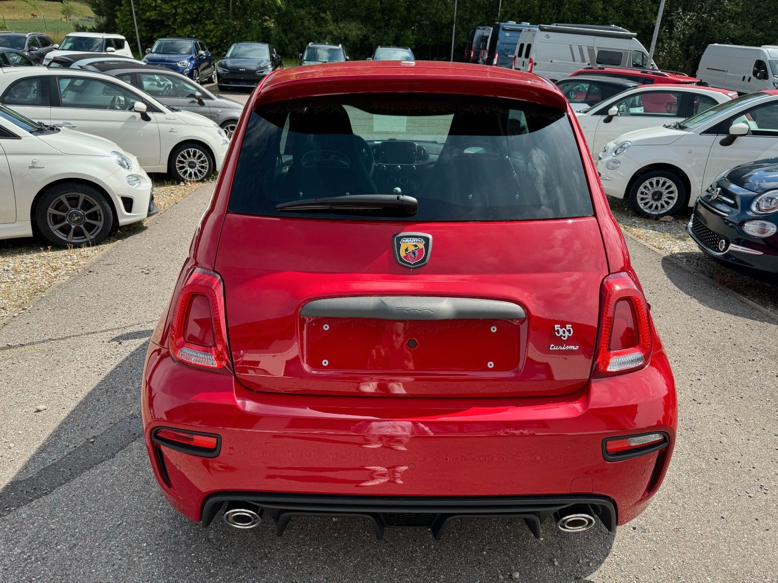 Fahrzeugabbildung Abarth 595 & 695 MY23 1.4 T-JET 165 PS TOURISMOPAKET