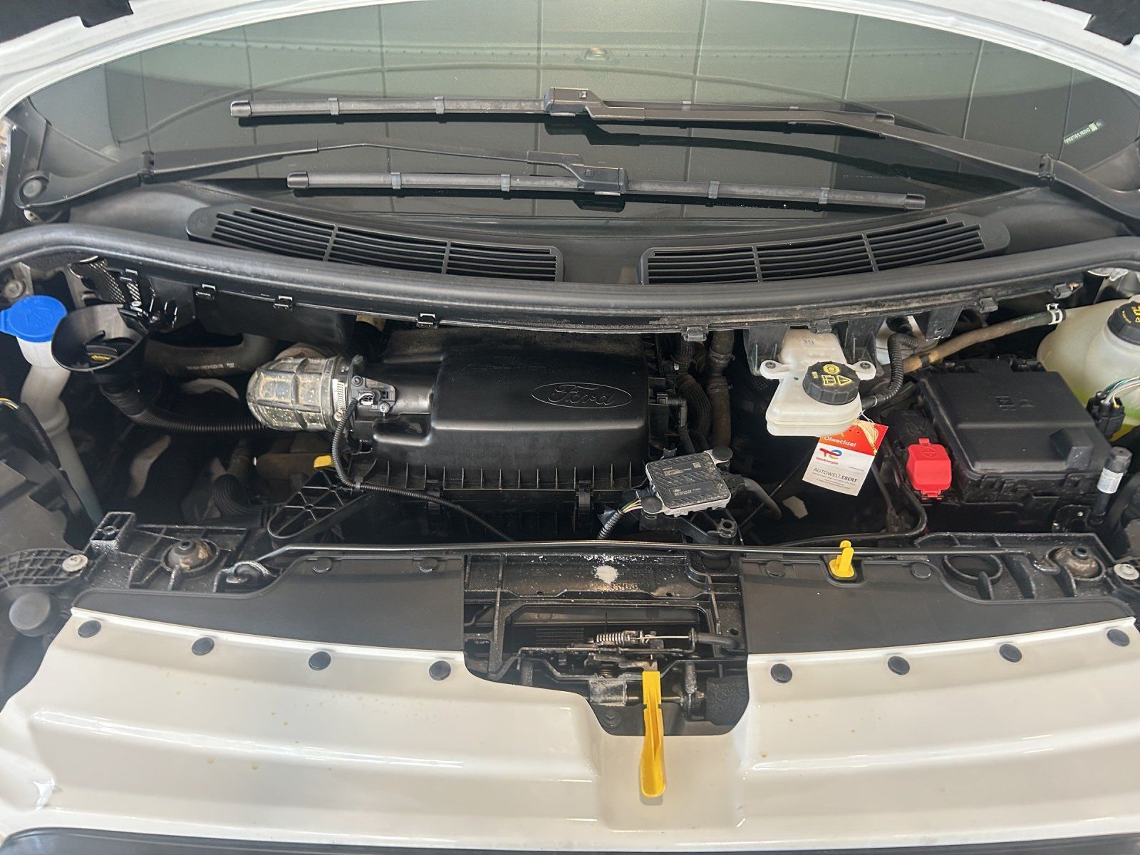 Fahrzeugabbildung Ford Ford Transit Custom 320 L2H1