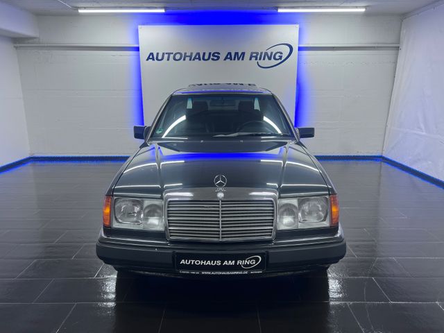 Mercedes-Benz 300 E Aut. 1HND KLIMA EL.ROLLO EL.SHD SZHG LEDER