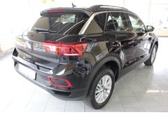 Fahrzeugabbildung Volkswagen T-Roc Life,Top-Ausstattung,Top-Zustand
