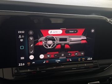 Volkswagen Caddy Maxi 1.5TSI DSG STYLE LED ACC KAMERA AHK
