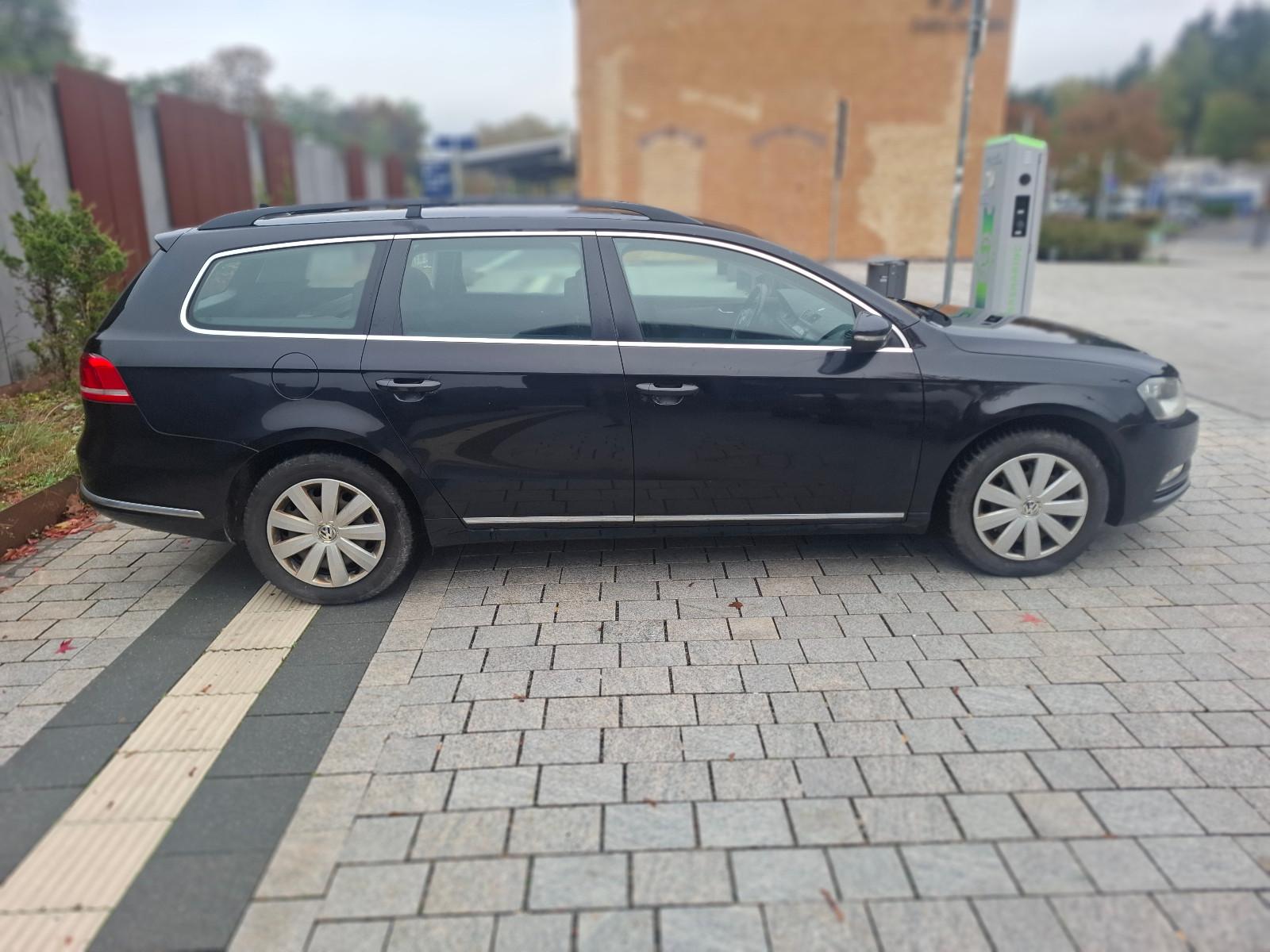 Volkswagen Passat 2011 — photo 6