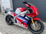 Honda RC45 RFV - HONDA RC 45