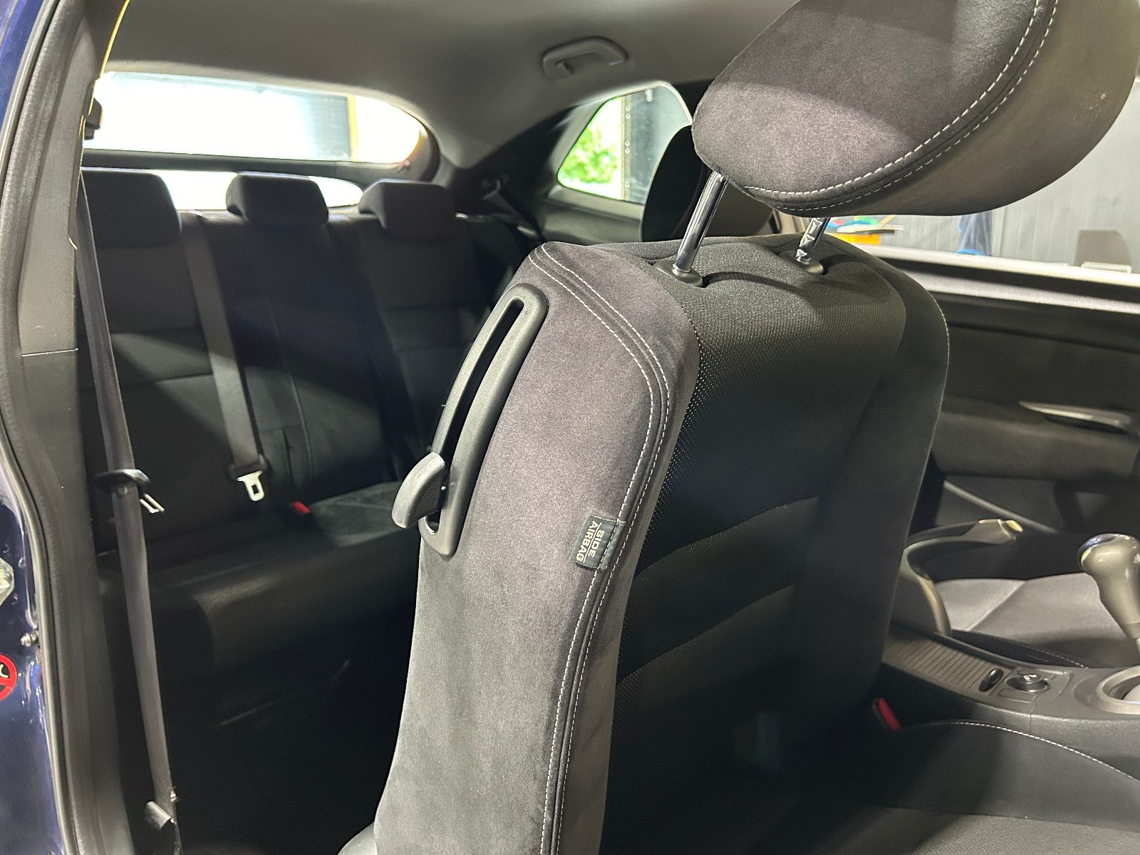 Fahrzeugabbildung Honda Civic Lim. 3-trg. 2.2 i-CTDi Type S/KLIMA/NAVI/