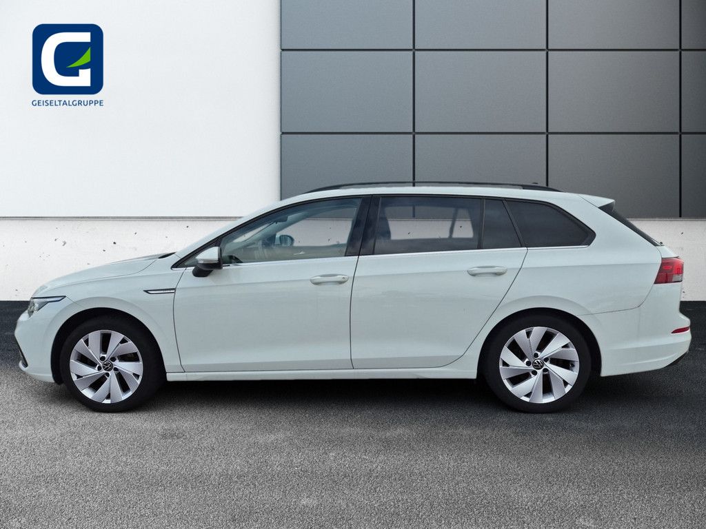 Golf VIII Variant 1.5 eTSI Style *DSG*AHK*LED*NA