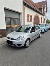 Ford Fiesta 1.3 51 kW Ambiente Ambiente - Ford Fiesta aus 2007: Ambiente