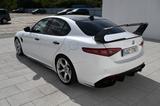 Alfa Romeo Giulia 2.9 V6 Quadrifoglio 375KW 2/17 - scheckheftgepflegte Alfa Romeo Giulia