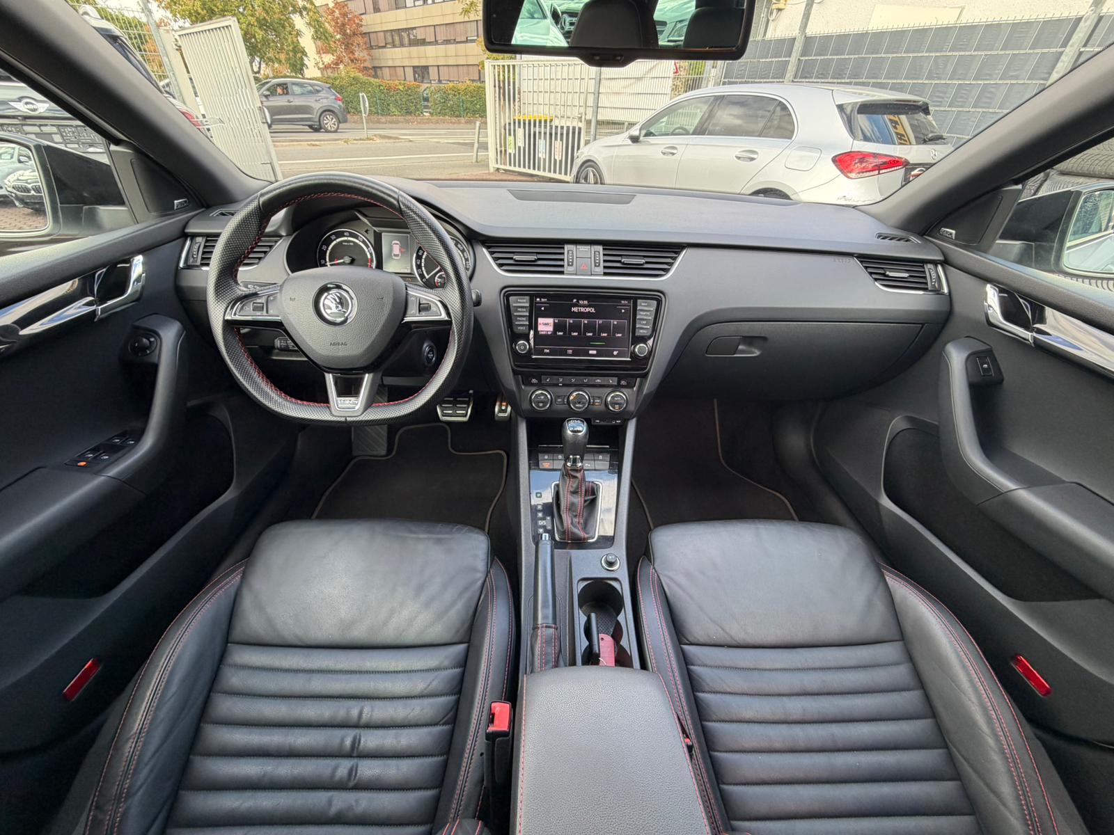 Skoda Octavia Combi RS 230 ch DSG • ACC • Caméra • CarPlay • Keyless • Hayon électrique