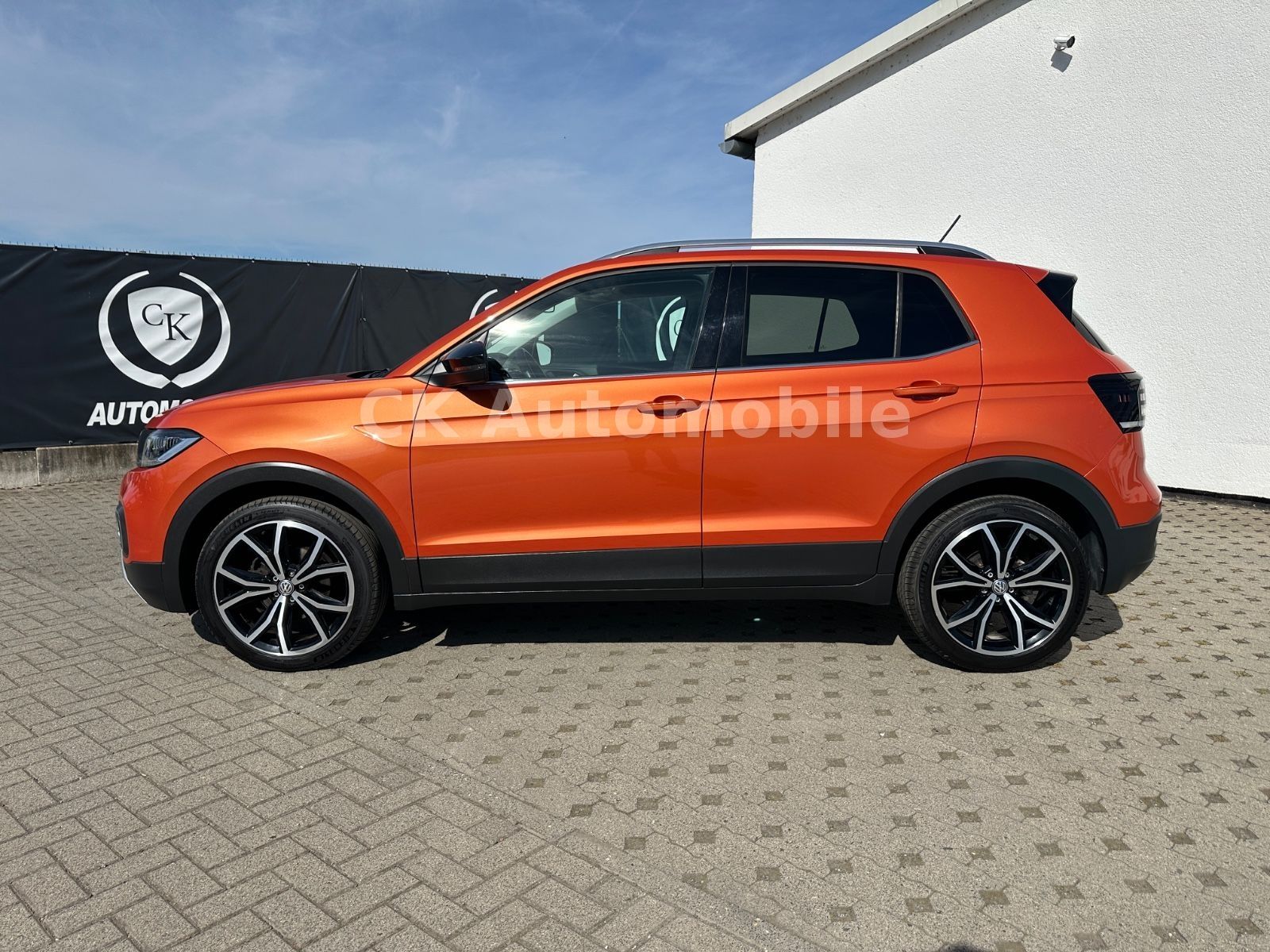 Fahrzeugabbildung Volkswagen T-Cross Style 1.0 TSi DSG/Navi/LED/ACC/Kamera