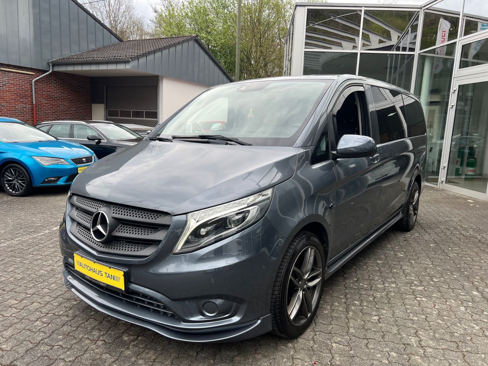 Fahrzeugabbildung Mercedes-Benz Vito Mixto 114/116 CDI, 119 CDI/BT 4MATIC lang