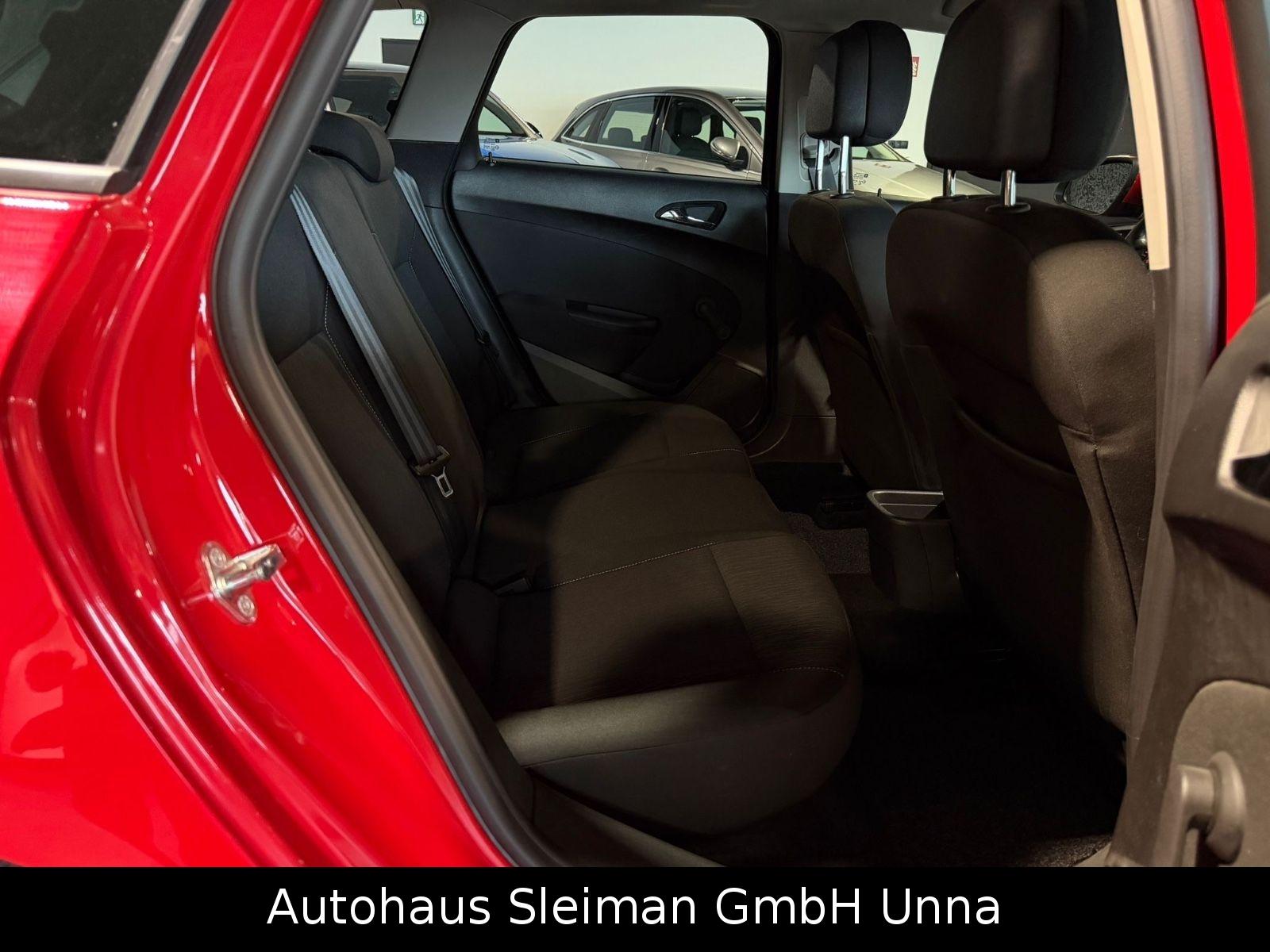 Opel Astra 2015 — photo 16