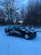 BMW E36 316i Limousine - BMW 316 aus 1994: 316i