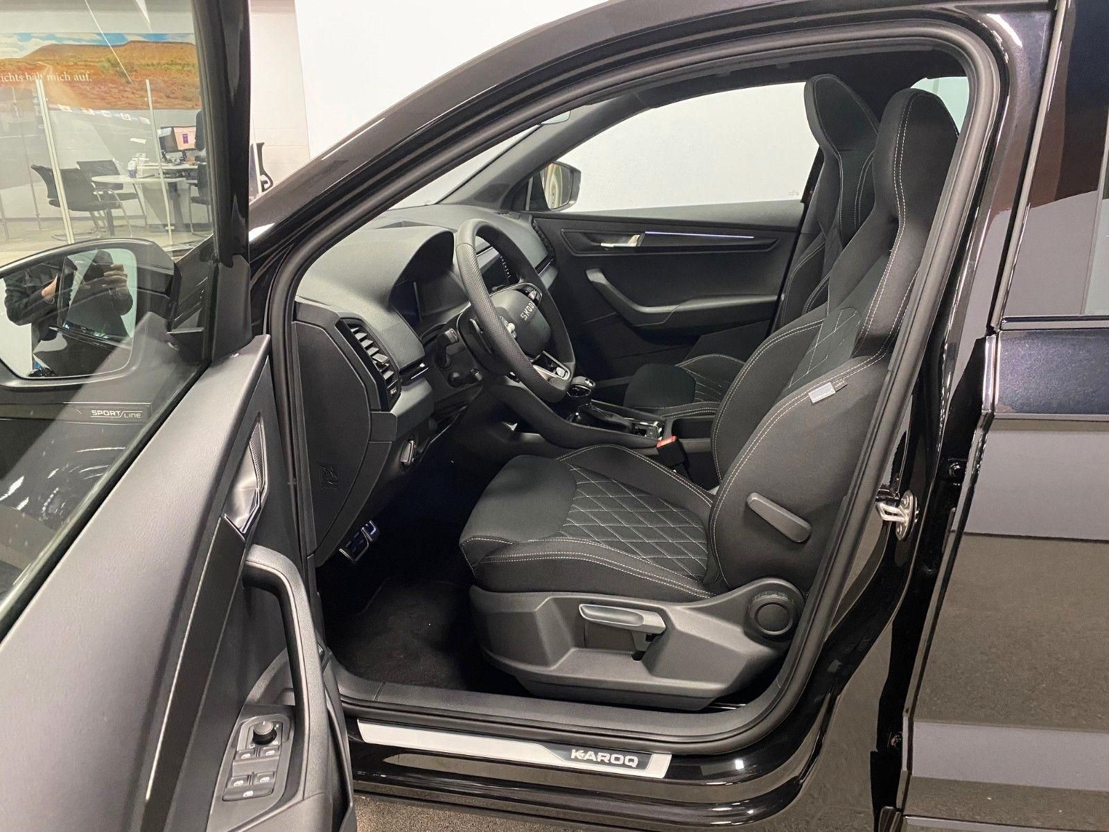 Fahrzeugabbildung SKODA Karoq 1.5 TSI DSG Sportline+AHK+ACC+NAVI+MATRIX