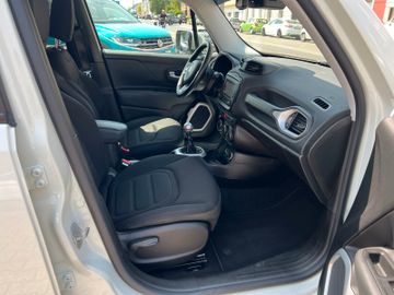 Fahrzeugabbildung Jeep Renegade Limited FWD NAVI PDC TEMPOMAT