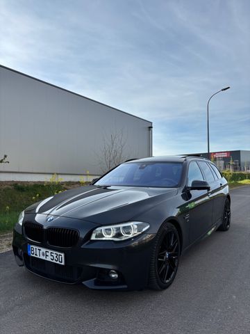 BMW 530d Touring A -