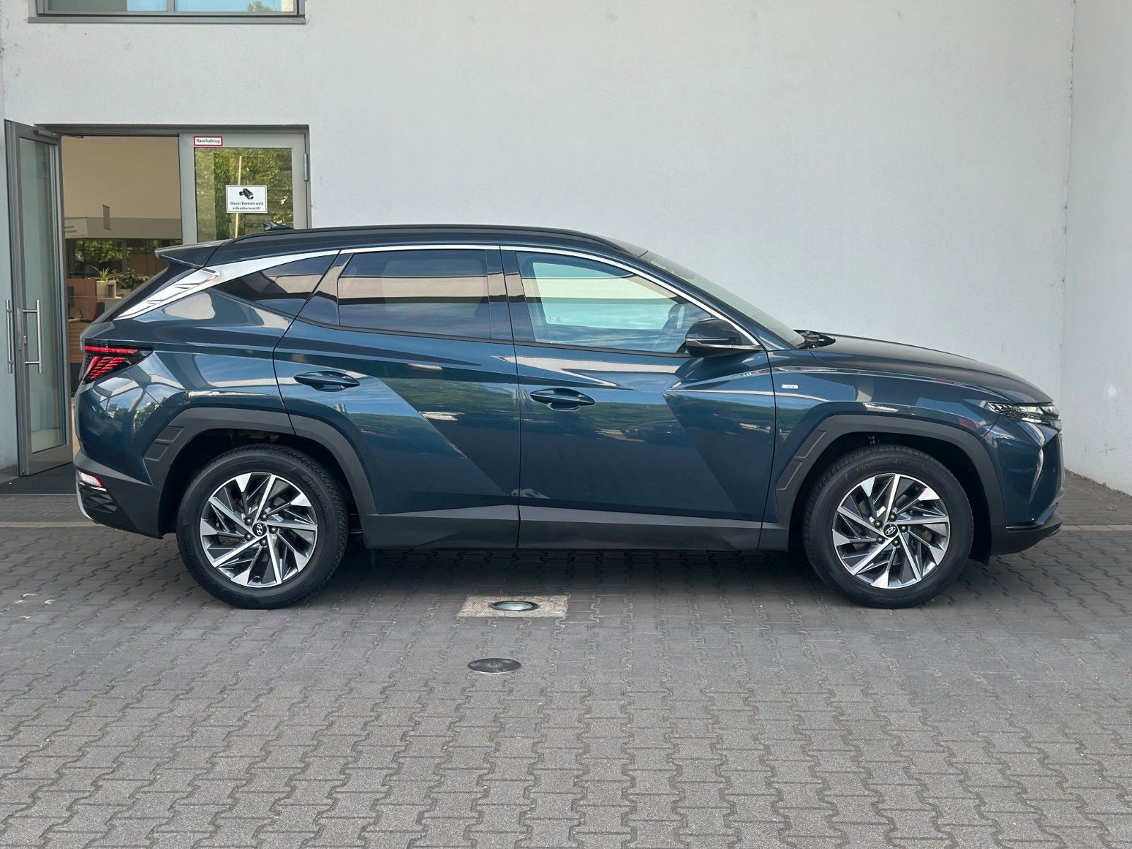 Fahrzeugabbildung Hyundai TUCSON Trend 1.6l DCT Navi/Allwetter/AHK!