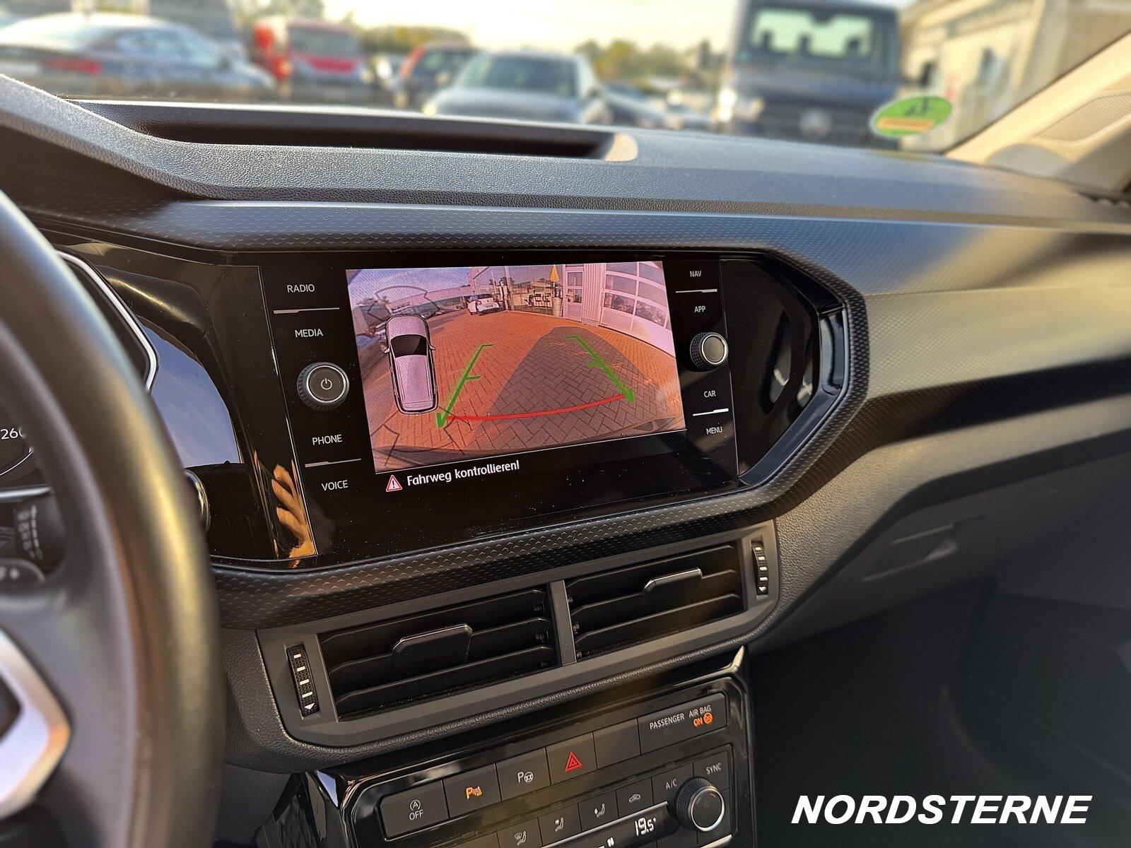 Volkswagen Automatik KLIMA NAVI RÜCKKAMERA Active Klima/BC