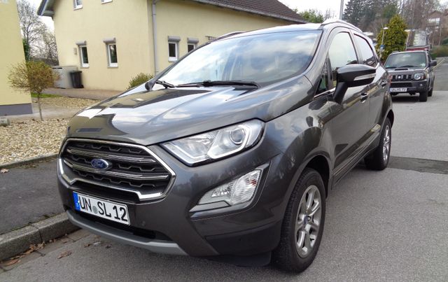 Ford 1,0 EB Titanium 140PS B&O Navi Xenon PDC SHZ