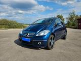 Mercedes-Benz A 170 AVANTGARDE Autotronic Avantgarde - blaue Mercedes-Benz A 170