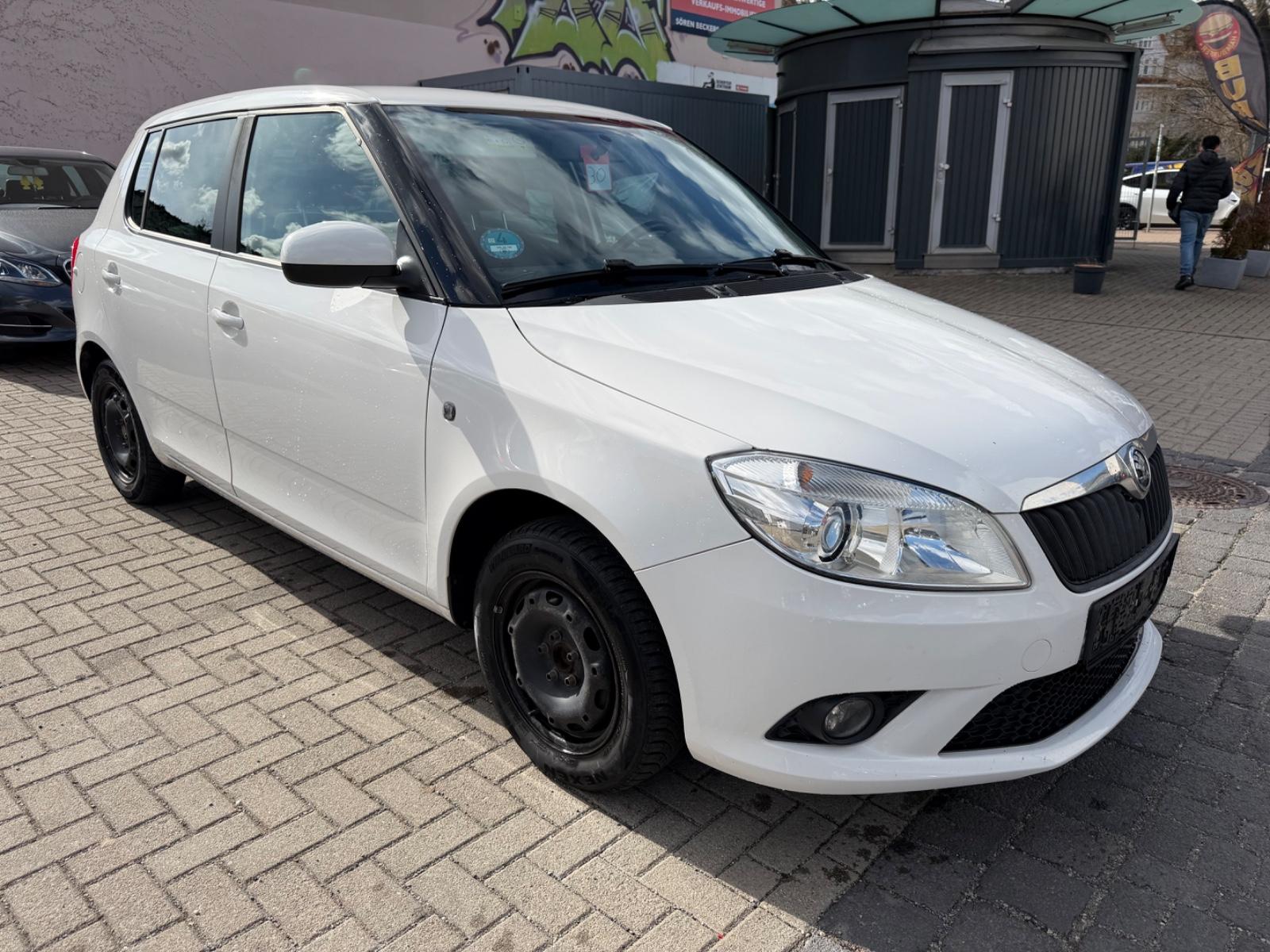 Skoda Fabia 1.4 *63KW/Klimaautomatik/Euro5/Sitzheizung