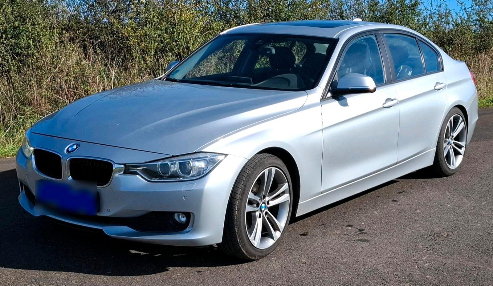 BMW 320