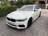 BMW 530d xDrive Touring/M-Paket/Leder/Head-Up/Garant