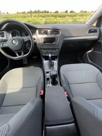 Volkswagen Golf - 7