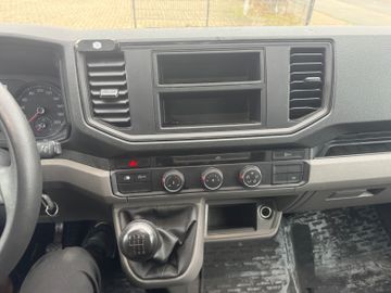 Volkswagen Crafter - 11