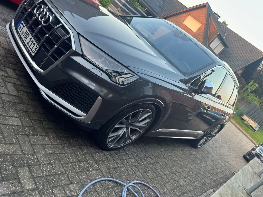 Image of Audi SQ7