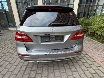 Mercedes ML 350 - 4