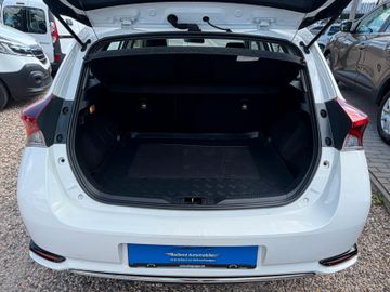 Toyota Auris - 9