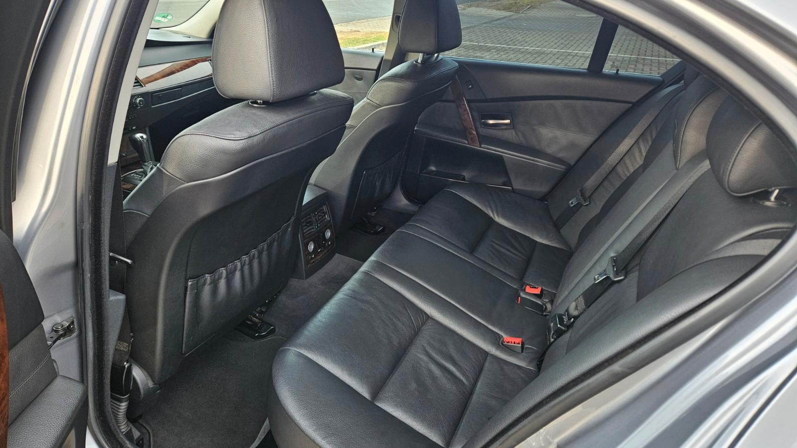 BMW 530d A -