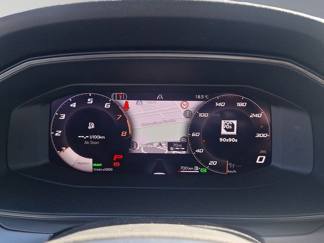 Leon KEYLESS PDC SHZ KAMERA NAVI ACC FACEL. LED