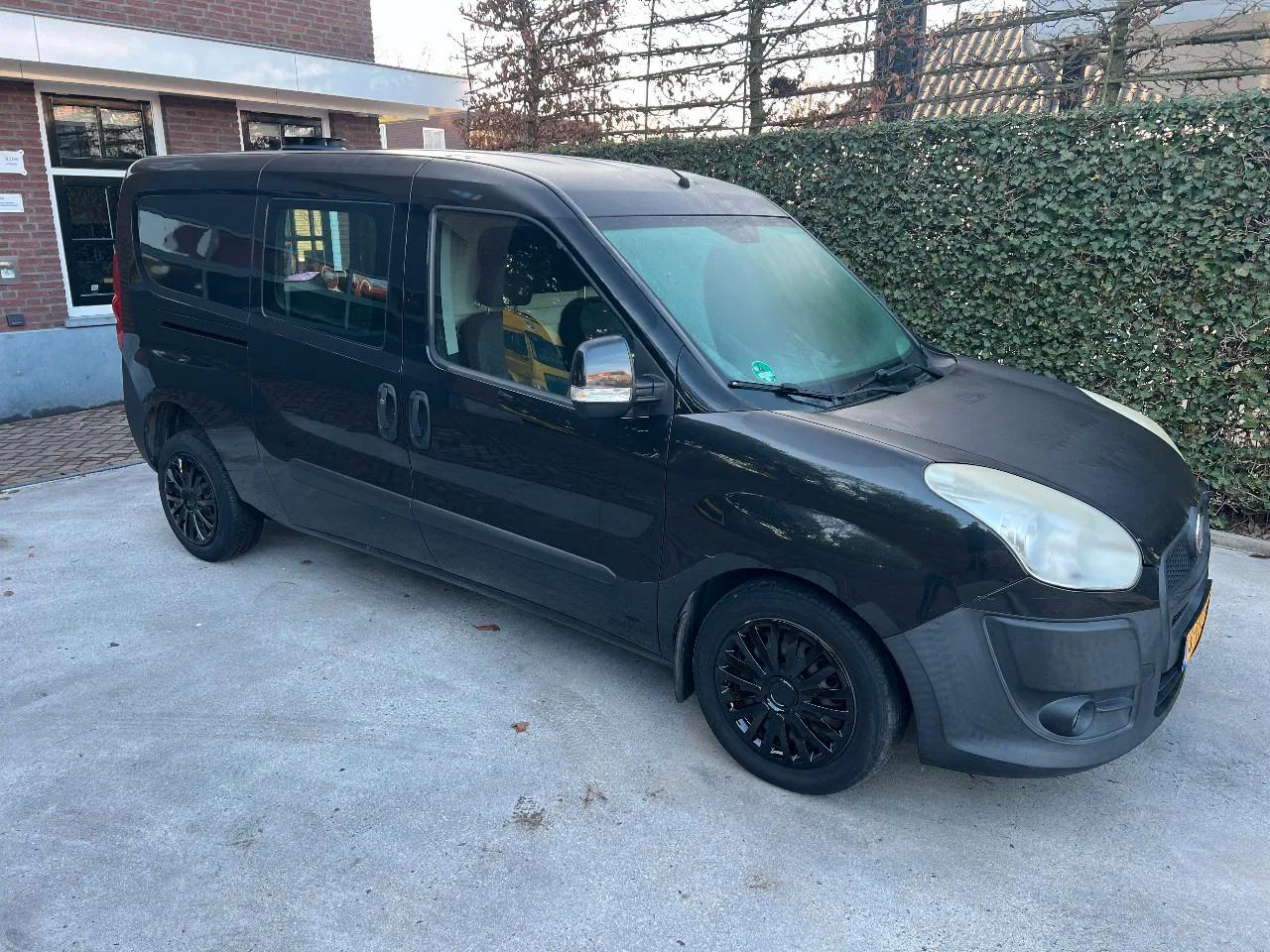 Fiat Doblo Maxi 1.6 Klima PDC AHK Etc.Etc. MOTORSCHAD