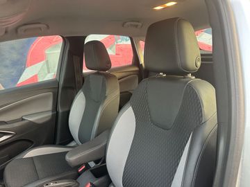Opel Crossland (X) - 6
