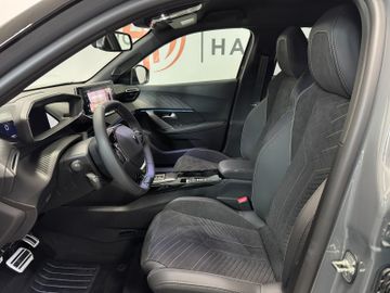 Peugeot 2008 Hybrid 145 GT Exclusive AHK 360Grad Kam.