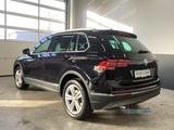 Volkswagen Tiguan Highline 2.0 TDI 110kW 4M AHK Nav LED ACC - Volkswagen Tiguan aus 2017