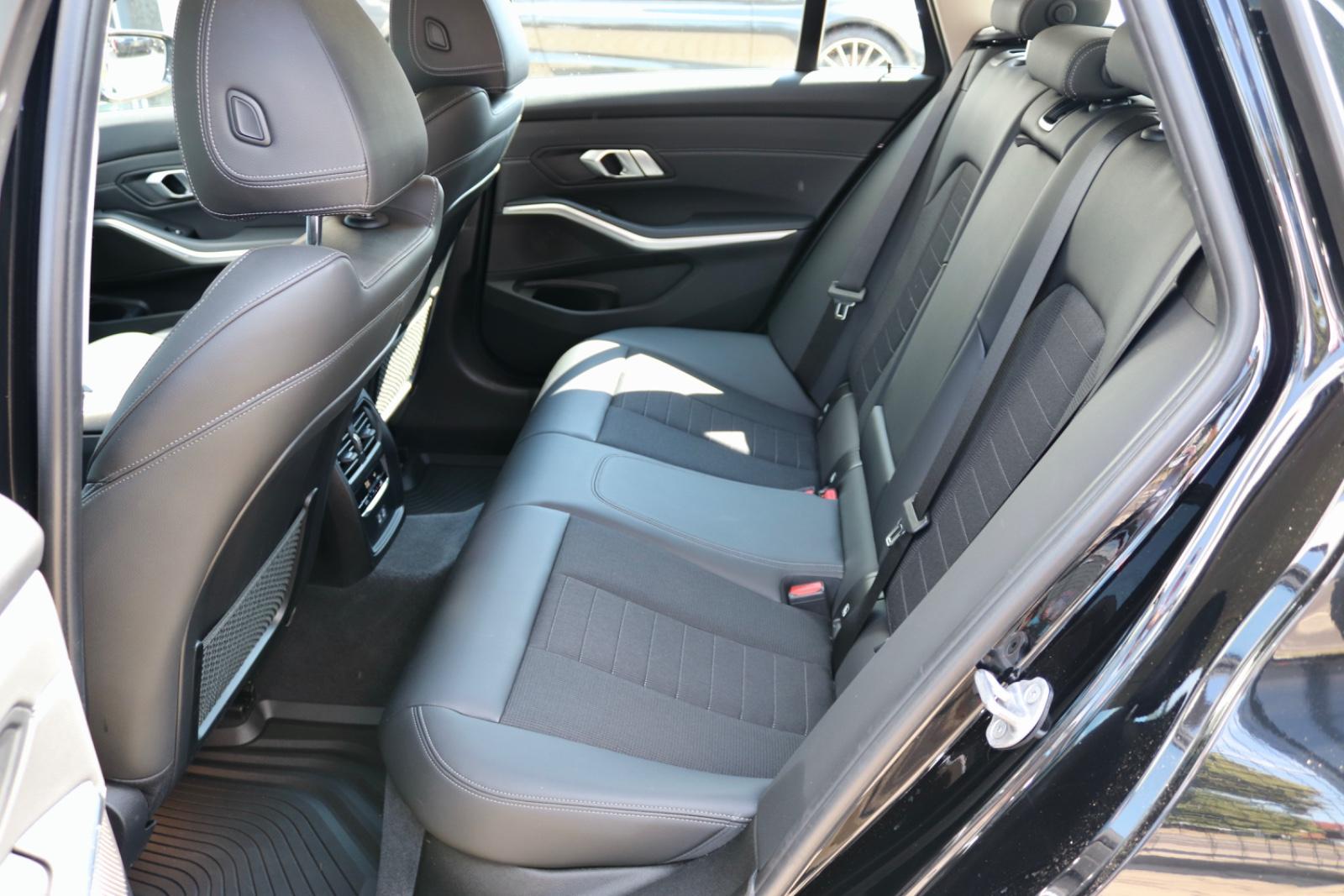 BMW 320 d Touring xDrive Sport AHK HuD Navi SHZ Klima, миниатюра 15