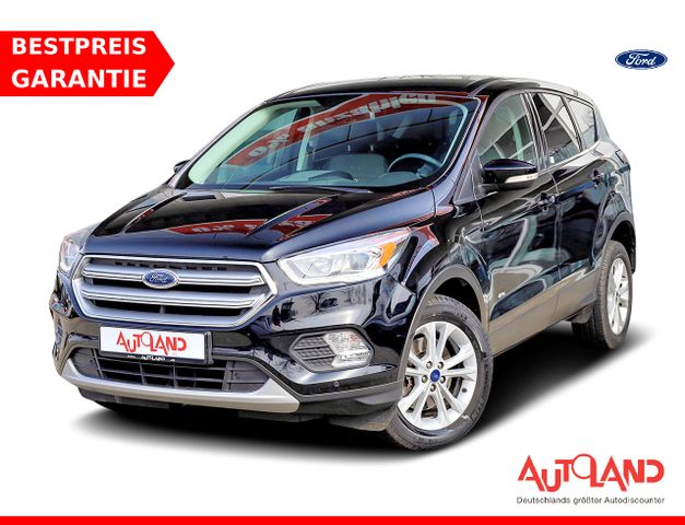 Ford Kuga 1.5 EcoBoost Titanium 4x4 Aut. Navi Kamera