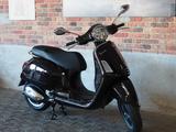 Vespa GTS 125  Super - EURO5+ Modell - Rabatt  %%%%%%% - VESPA SCHWARZ