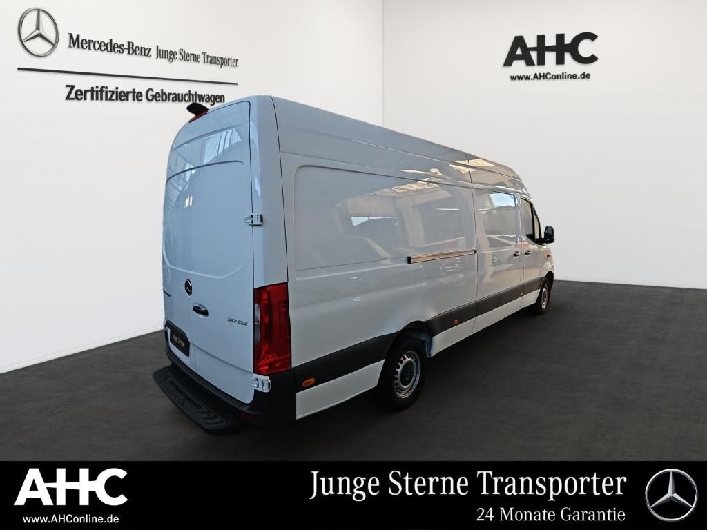Fahrzeugabbildung Mercedes-Benz Sprinter 317 Kasten L3H2 Schwingsitz 360°SHZ Nav