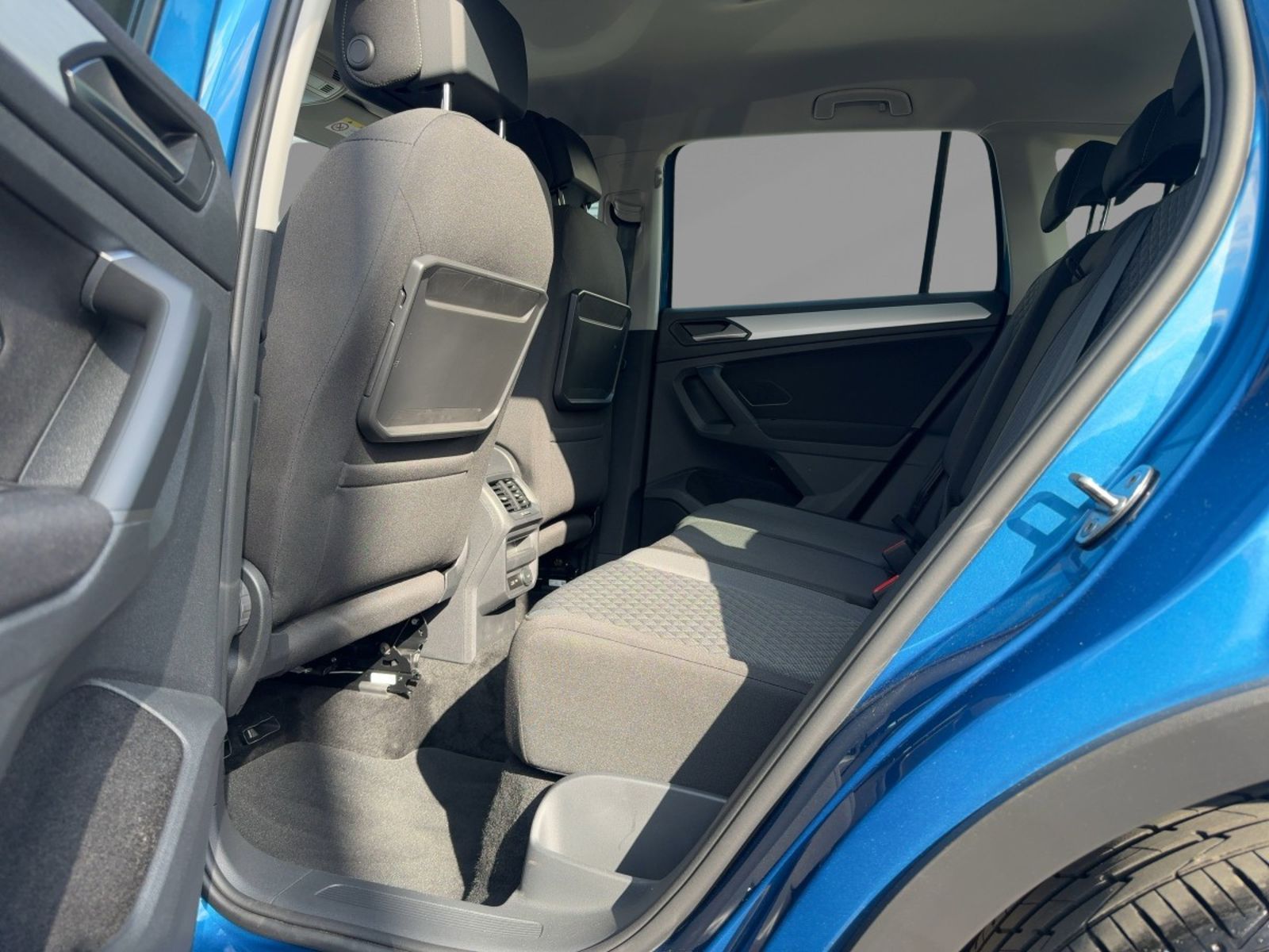 Fahrzeugabbildung Volkswagen Tiguan 1.5 TSI Comfortline Alu Klima PDC Comp.Me