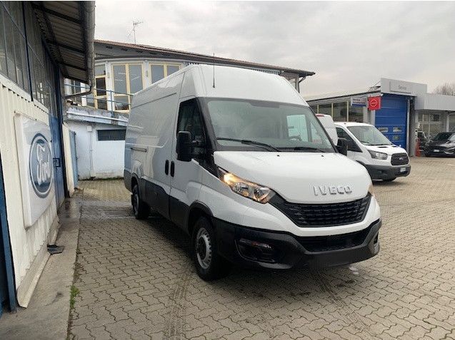 Iveco IVECO Daily V 35.14 2019 - daily 35 S14 V LH2 35 imagem 2