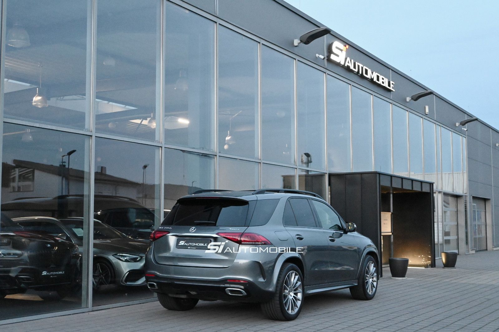 Fahrzeugabbildung Mercedes-Benz GLE 350 de 4Matic AMG °UVP 98.961€°ACC°AHK°PANO°