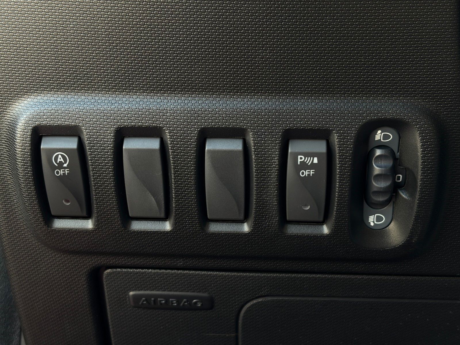 Fahrzeugabbildung Smart ForFour Passion 1.0 Autom. SHZ LIMIT PDC BT USB