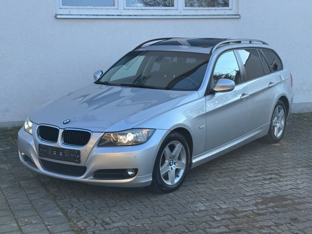 BMW 320i TOURING!SHZ!PDC!PANO!LEDER!BI-XENON