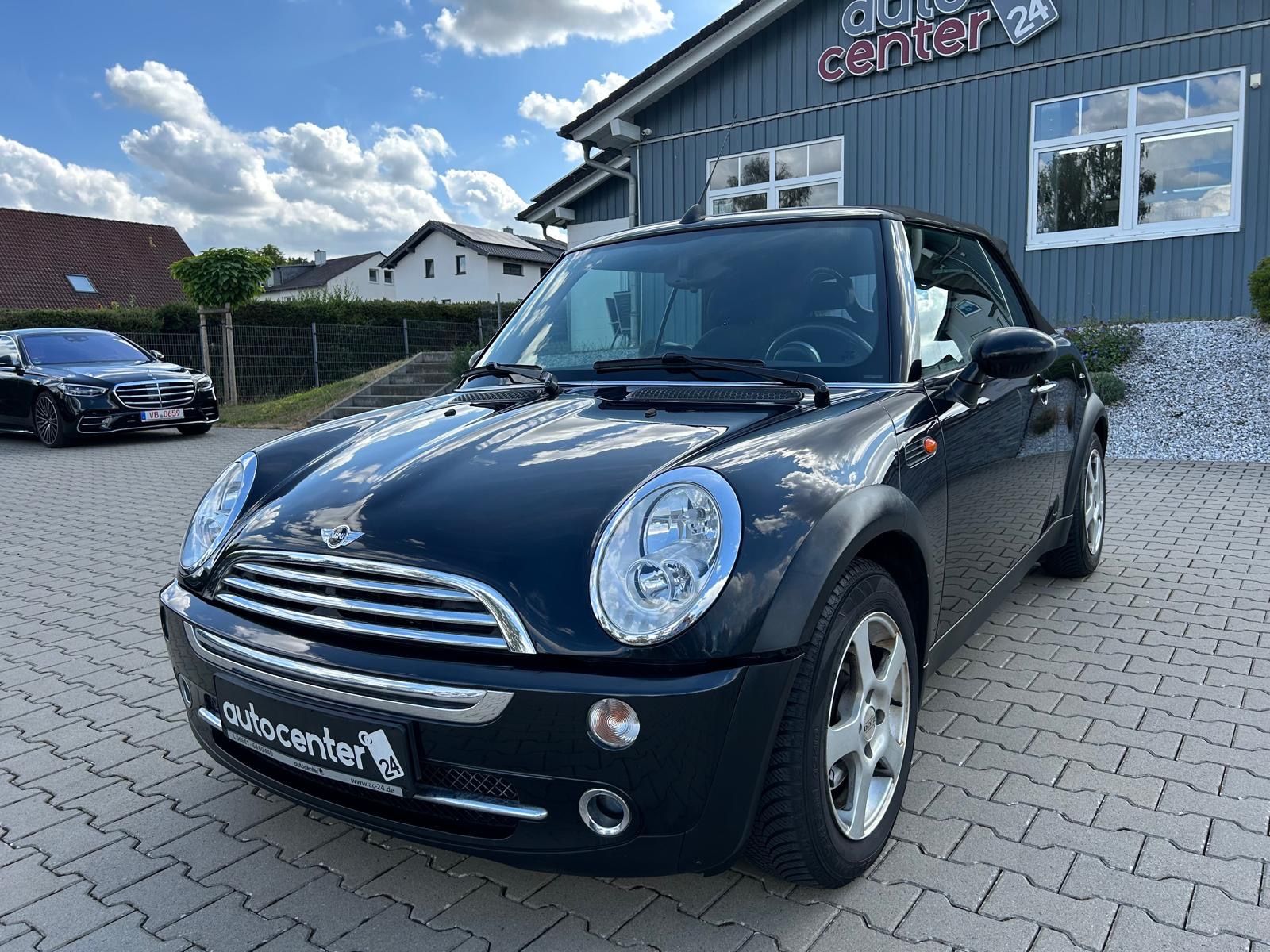 Fahrzeugabbildung MINI ONE Cabrio°Tüv 7-28°