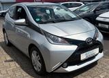 Toyota Aygo 1.0l x-play touch Kamera/Klima - Toyota Aygo (X) in Kassel