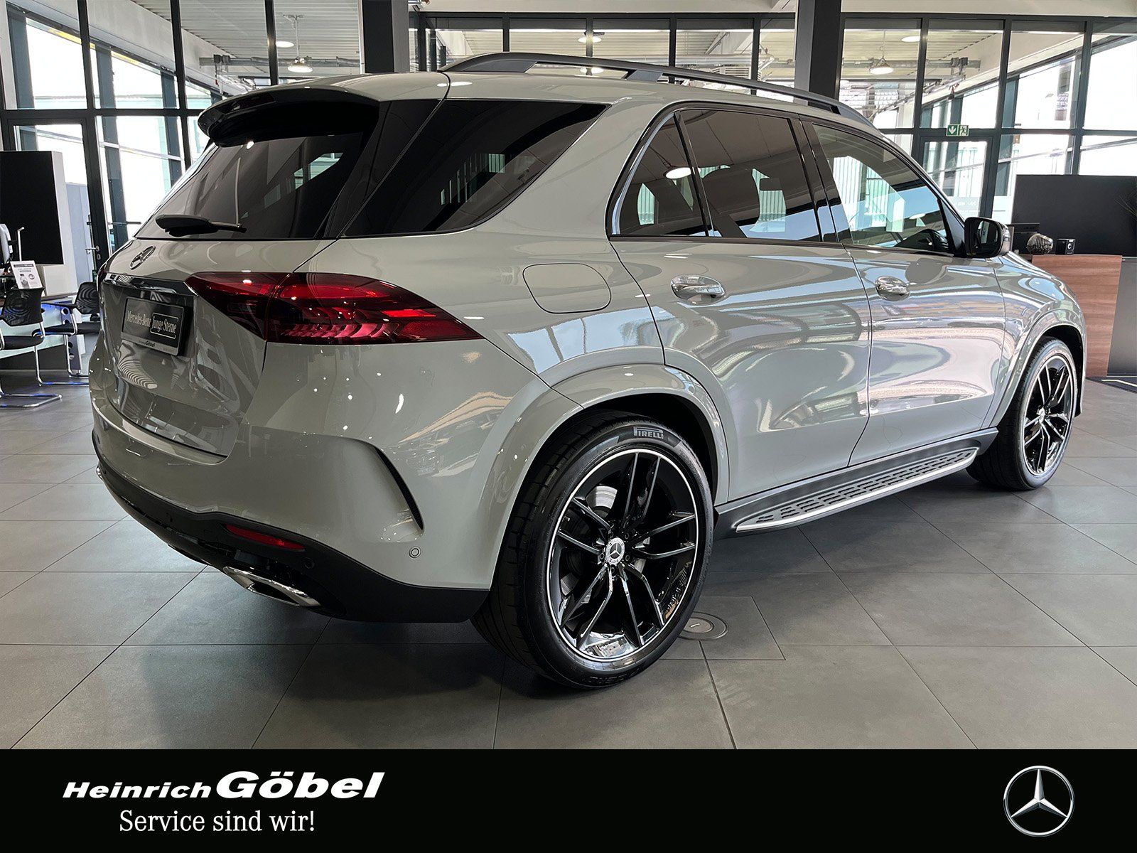 Fahrzeugabbildung Mercedes-Benz GLE 450 d AMG+PANO+NIGHT+AHK+AIRMATIC+360°+CARPL