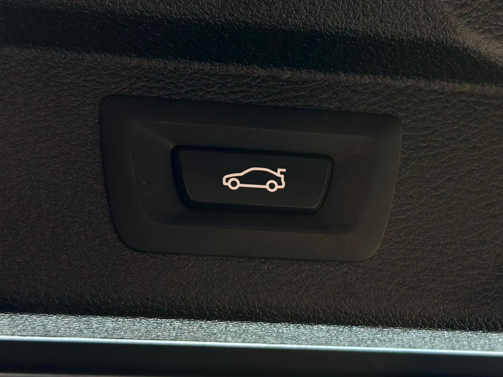 BMW X5 xDrive 30d* BIXEN#HUD#PANO#AHK#SHZ#TEMPO#NAVI - Image 25